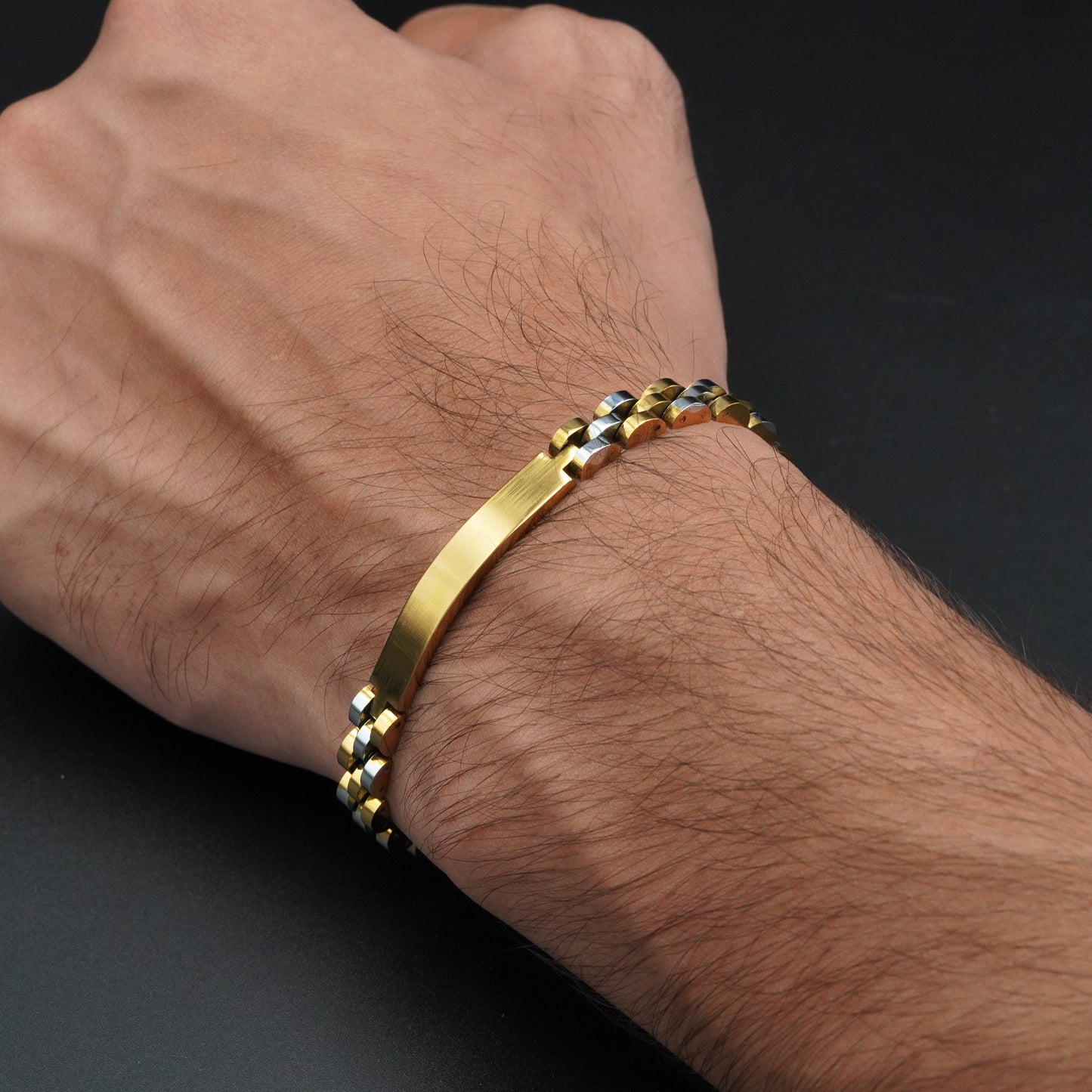 Elegant Two-Tone Metal Bracelet