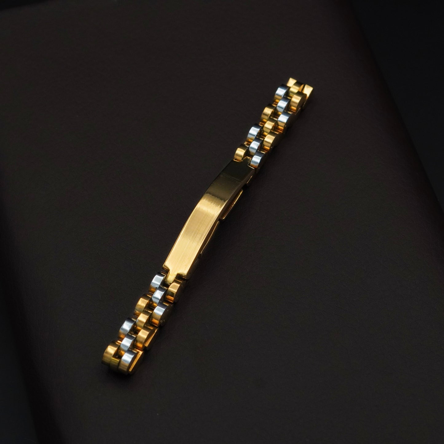 Elegant Two-Tone Metal Bracelet