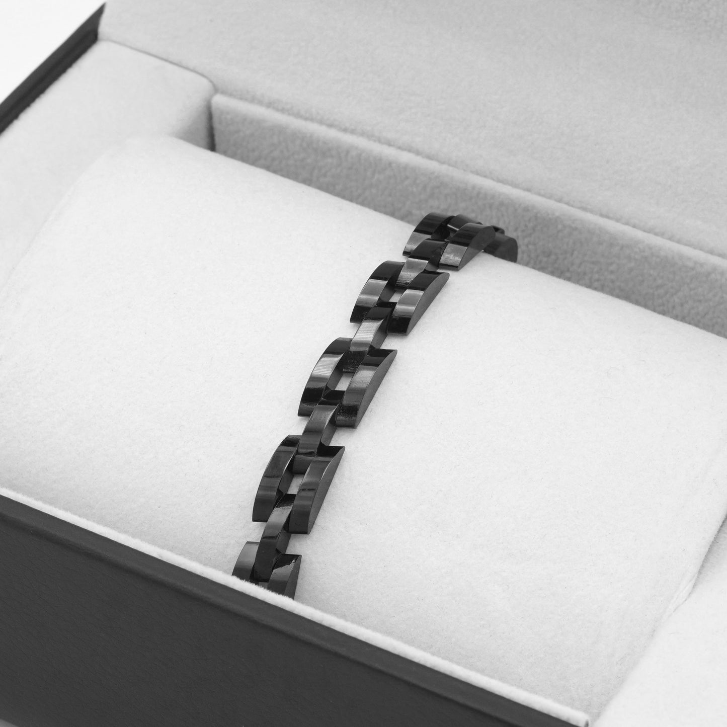 Modern Black Ceramic Link Bracelet