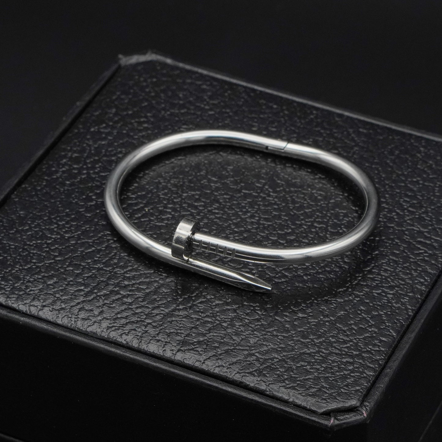 Nail Armlet Silver Bangle