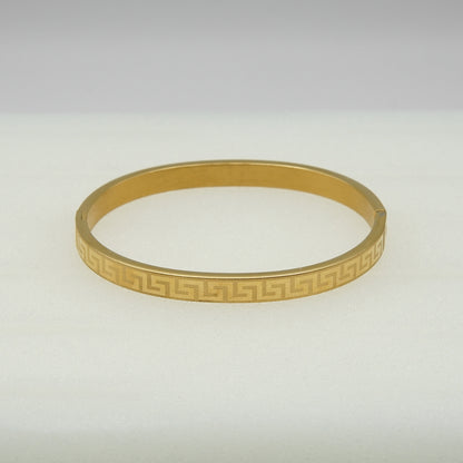 Modern Geometric Gold Bangle