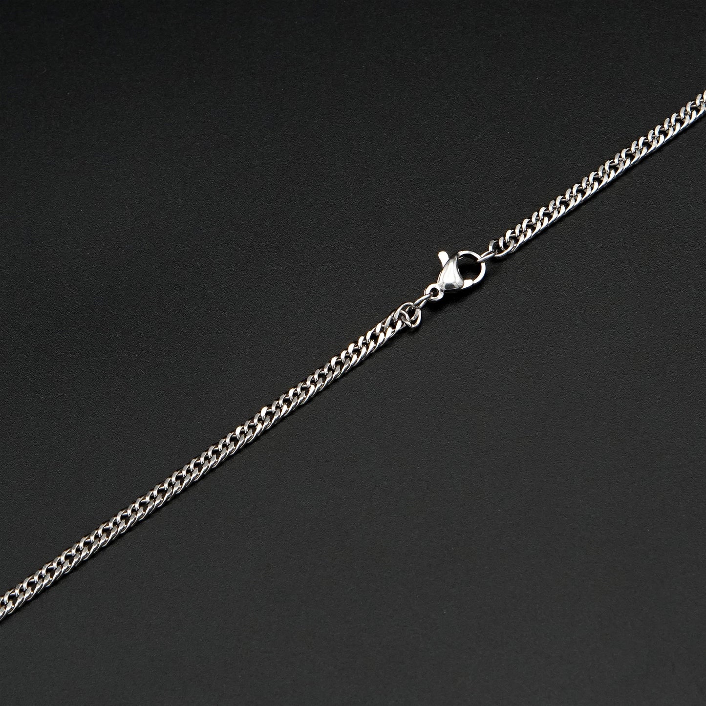 Sleek Silver-Toned Minimalist Chain Necklace