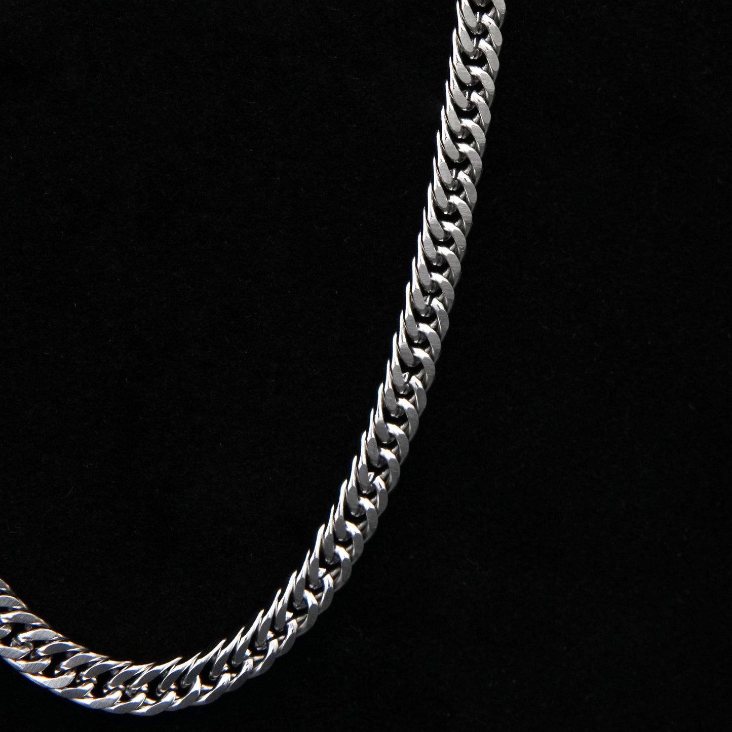 Classic Silver-Toned Curb Chain Necklace