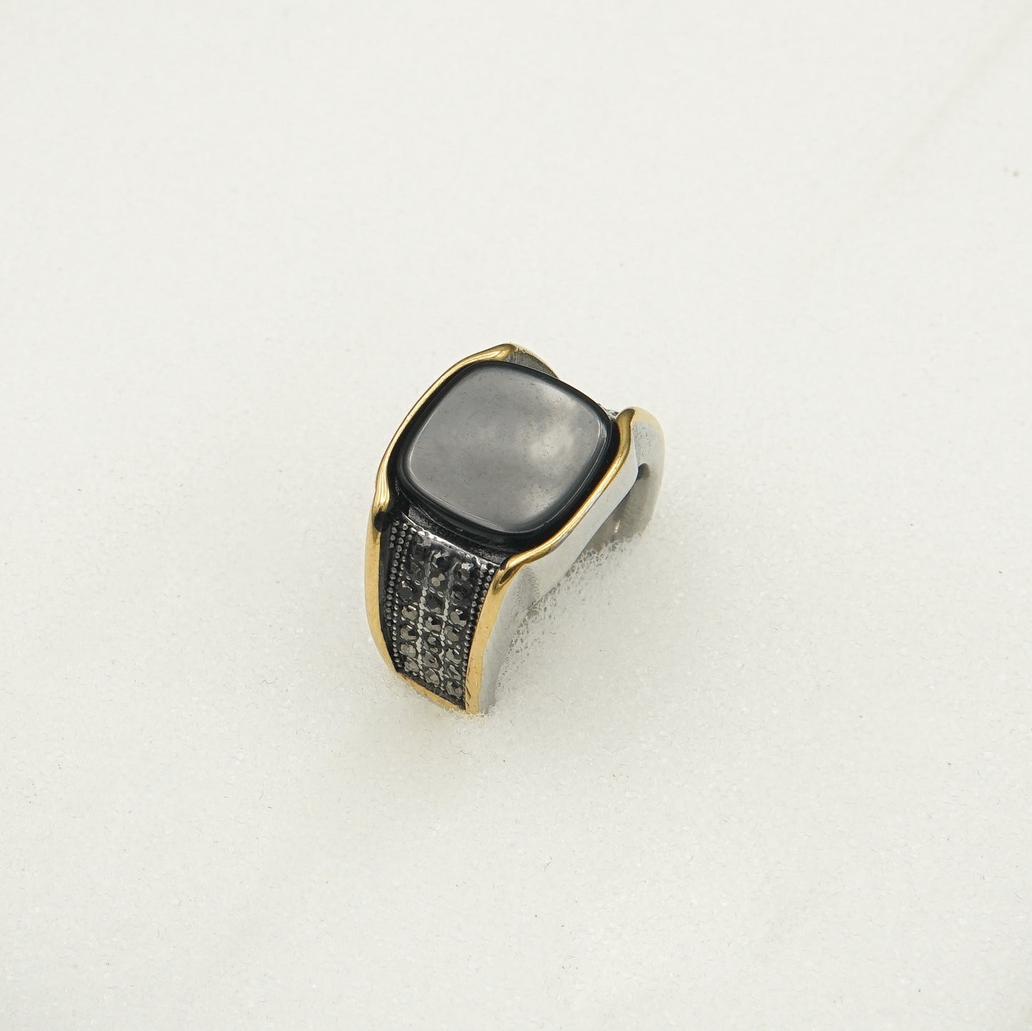 Gold Sided & Black Signet Ring with Textured Band