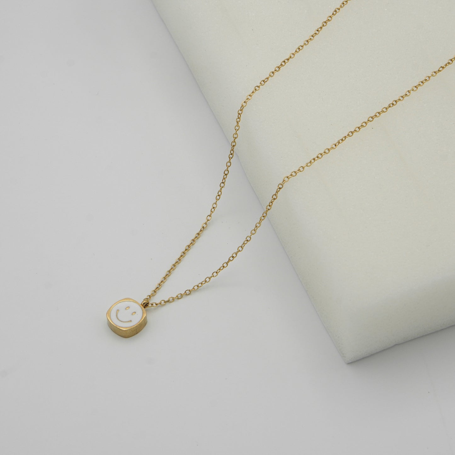 Cheerful Gold Smiley Face Pendant Necklace