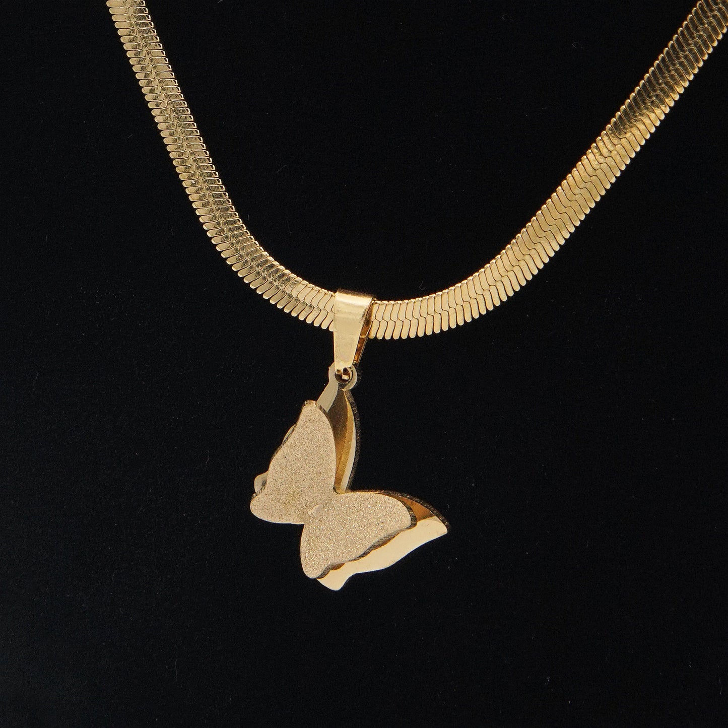 Nature-Inspired Gold Butterfly Pendant Necklace